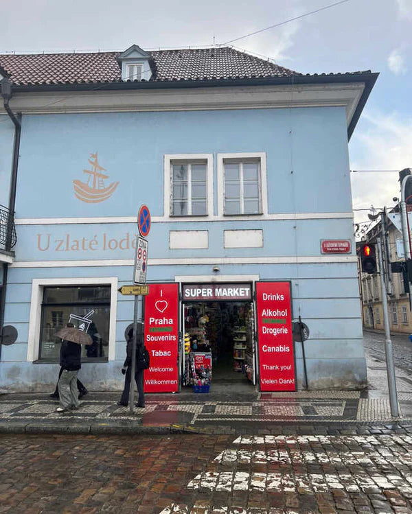 Supermarket Letenská