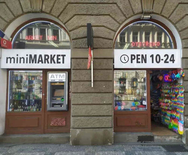 miniMARKET Malá Strana